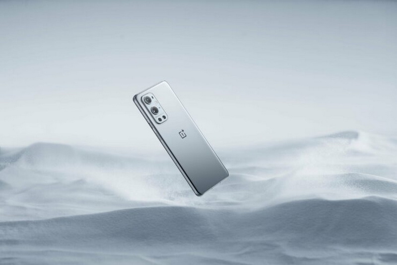 Mặt sau của OnePlus 9 Pro Mặt sau của OnePlus 9 Pro
