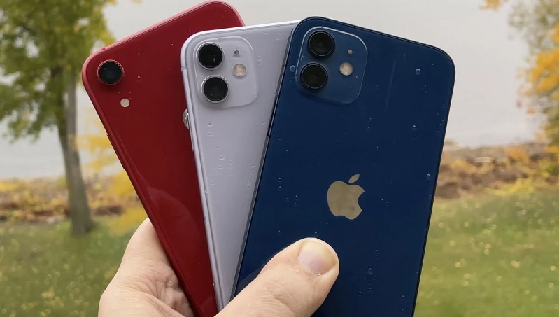 Người dùng đã đứng trước kèo chọn khó khăn nhất: iPhone 12 Pro đẳng cấp hay lui về iPhone 12 cho tiết kiệm Người dùng đã đứng trước kèo chọn khó khăn nhất: iPhone 12 Pro đẳng cấp hay lui về iPhone 12 cho tiết kiệm