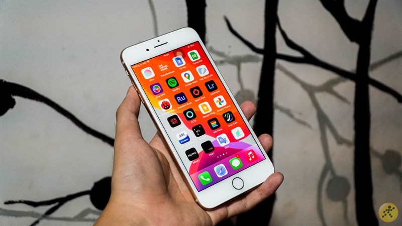 Đánh giá chi tiết iPhone 8 Plus lên iOS 14.2: Cải thiện thời lượng pin, nhưng còn hiệu năng thì lại...?