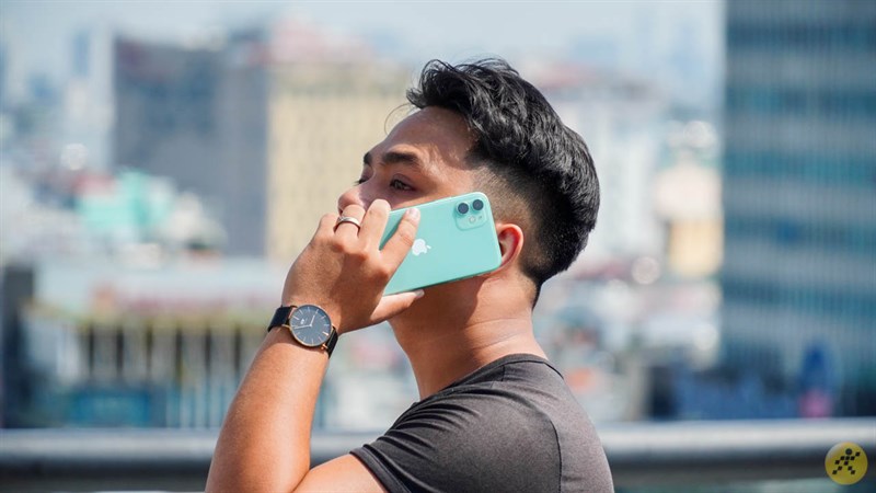 iPhone 11 với màu xanh bạc hà nổi bật iPhone 11 với màu xanh bạc hà nổi bật