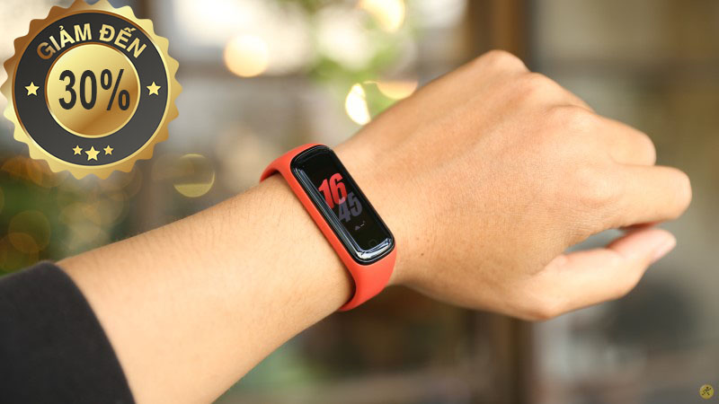 TOP 5 SMARTBAND GIẢM SỐC CUỐI NĂM TOP 5 SMARTBAND GIẢM SỐC CUỐI NĂM