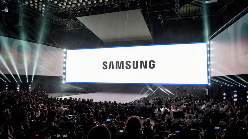 Samsung vẫn trình làng bộ ba sản phẩm của mình tại sự kiện Unpacked Samsung vẫn trình làng bộ ba sản phẩm của mình tại sự kiện Unpacked