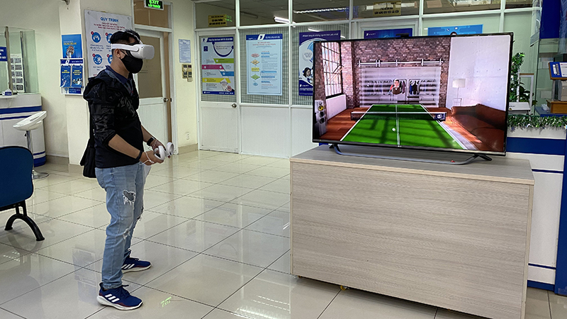 VR