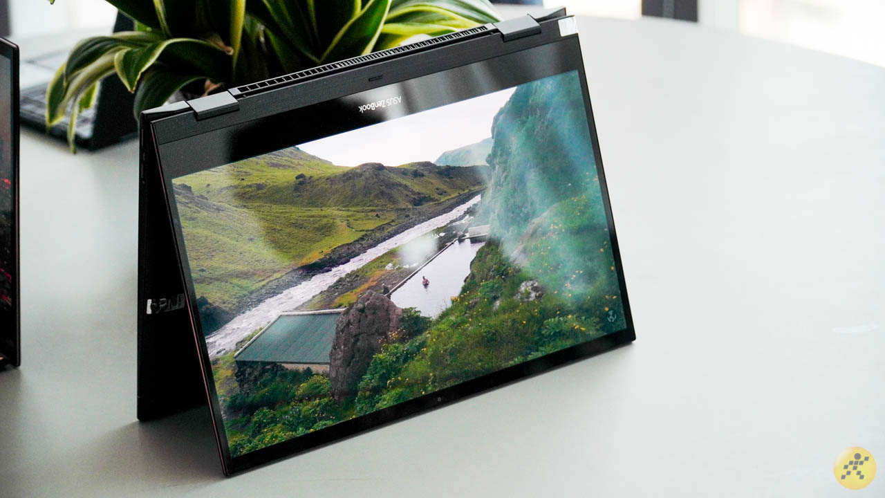 Màn hình 4K là điểm cộng của ASUS ZenBook Flip S UX371 Màn hình 4K là điểm cộng của ASUS ZenBook Flip S UX371