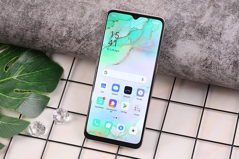 OPPO Reno3