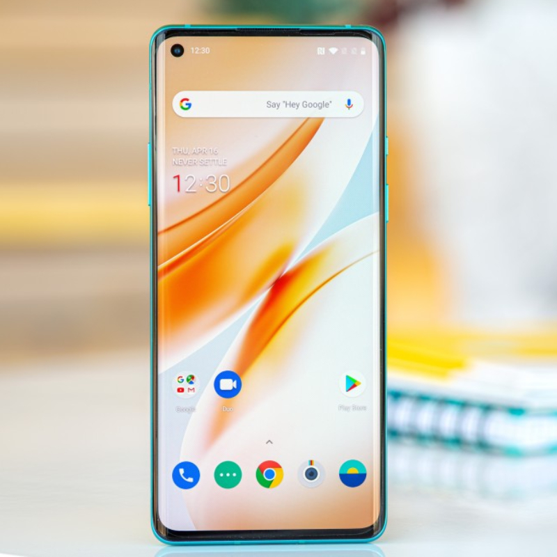 OnePlus 8 với màn hình 90 Hz OnePlus 8 với màn hình 90 Hz