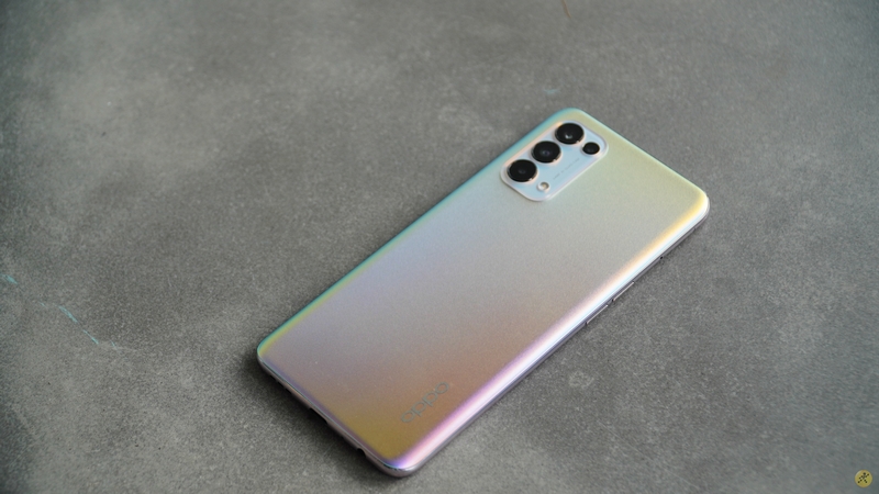 OPPO Reno5