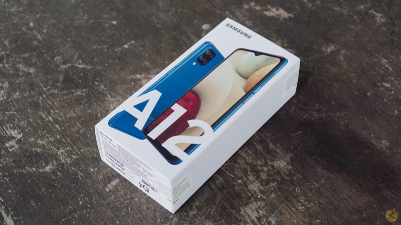 Chiếc hộp của Samsung Galaxy A12