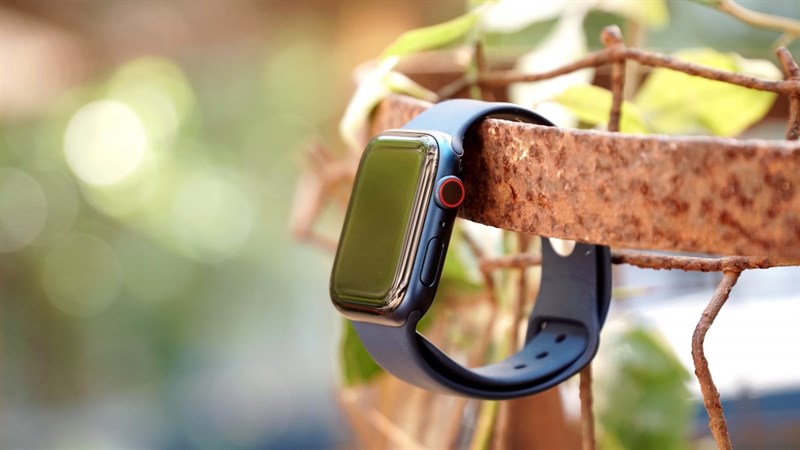 Apple Watch Series 6 vẫn giữ nguyên thiết kế đặc trưng cùng những bổ sung tính năng độc đáo. Apple Watch Series 6 vẫn giữ nguyên thiết kế đặc trưng cùng những bổ sung tính năng độc đáo.