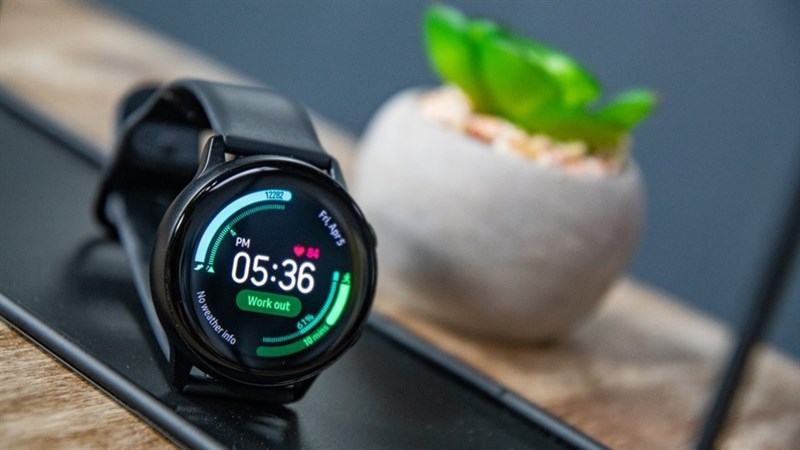 Cận cảnh thiết kế của Galaxy Watch Active 2 Cận cảnh thiết kế của Galaxy Watch Active 2