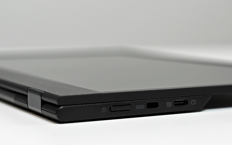 Mặt bên phải của ThinkVision M14 Mặt bên phải của ThinkVision M14