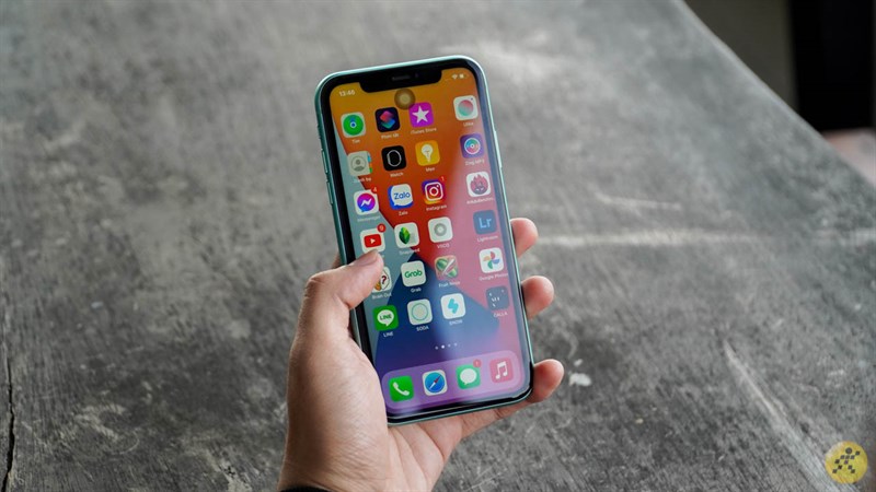 iPhone 11 chính hãng cực ngon, giảm giá cực sốc tới hơn 3 triệu, còn chần chờ gì nữa mà không tậu ngay ‘em’ hàng HOT này! iPhone 11 chính hãng cực ngon, giảm giá cực sốc tới hơn 3 triệu, còn chần chờ gì nữa mà không tậu ngay ‘em’ hàng HOT này!