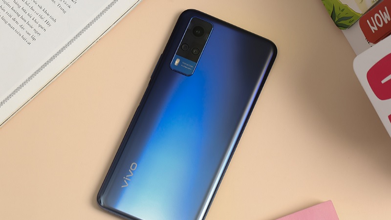 Vivo Y51 (2020) Vivo Y51 (2020)