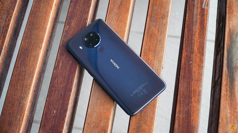 Mặt lưng của Nokia 5.4