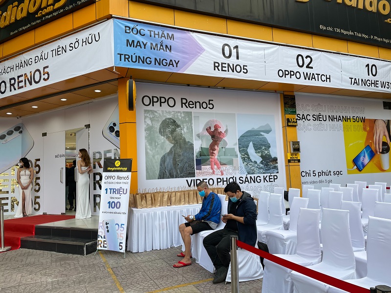 Toàn cảnh sự kiện giao những chiếc OPPO Reno5 đầu tiên tại TGDĐ