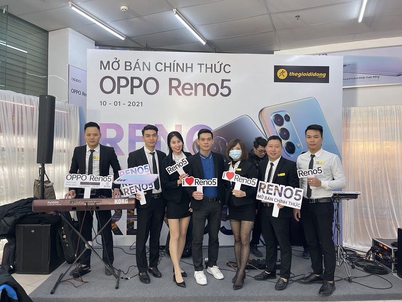 Toàn cảnh sự kiện giao những chiếc OPPO Reno5 đầu tiên tại TGDĐ