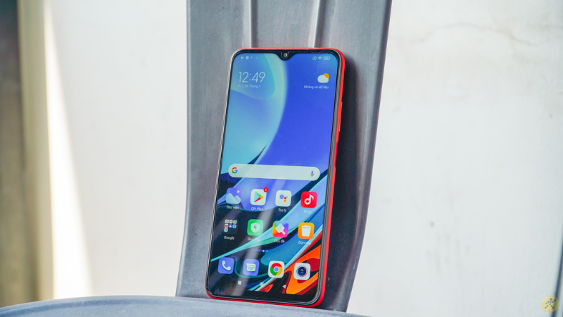 Trải nghiệm hiển thị của màn hình trên Redmi 9T khá tốt, nhưng các thao tác sử dụng còn hơi giật lag.