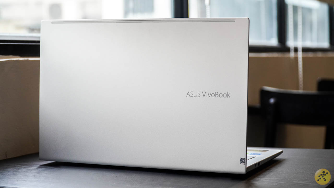 Thiết kế mặt lưng ASUS VivoBook A515EP