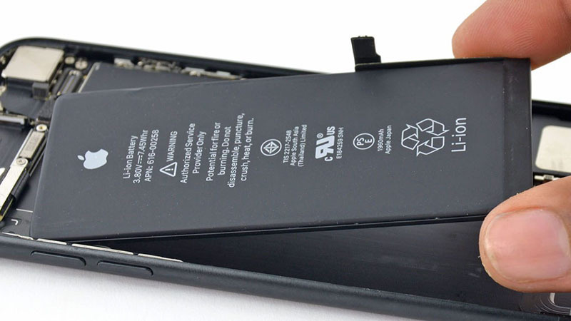 Những thay đổi của iPhone về thiết kế và thời gian sử dụng pin trong giai đoạn tới có được lòng của người tiêu dùng?