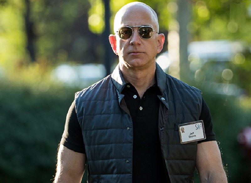 CEO Amazon Jeff Bezos sẽ từ chức vào cuối năm nay, ai sẽ thay thế ông?