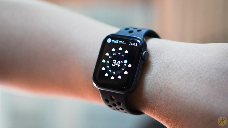 Apple Watch S4 Nike