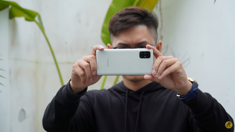 Samsung Galaxy A52 có thông số camera sau tương tự Galaxy M51 Samsung Galaxy A52 có thông số camera sau tương tự Galaxy M51