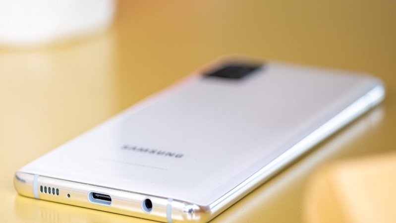 Qua những rò rỉ về Galaxy A52 5G dần được hé lộ, Samsung sắp mang trở lại một Galaxy A mà chúng ta hằng mong chờ Qua những rò rỉ về Galaxy A52 5G dần được hé lộ, Samsung sắp mang trở lại một Galaxy A mà chúng ta hằng mong chờ