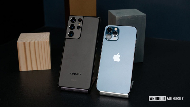 Samsung Galaxy S21 Ultra vs iPhone 12 Pro Max Samsung Galaxy S21 Ultra vs iPhone 12 Pro Max