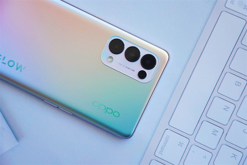 OPPO Reno 5