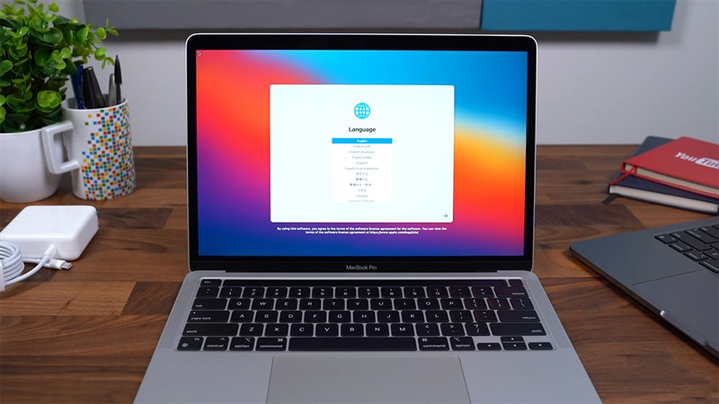 Con chip M1 đã quá khủng thì hiện tại nên mua Macbook M1 2020 hay chờ mua Macbook M1 Pro, M1 Max luôn cho chất? Con chip M1 đã quá khủng thì hiện tại nên mua Macbook M1 2020 hay chờ mua Macbook M1 Pro, M1 Max luôn cho chất?
