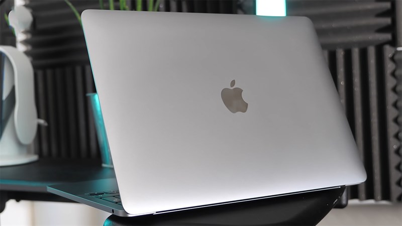 Con chip M1 đã quá khủng thì hiện tại nên mua Macbook M1 2020 hay chờ mua Macbook M1 Pro, M1 Max luôn cho chất? Con chip M1 đã quá khủng thì hiện tại nên mua Macbook M1 2020 hay chờ mua Macbook M1 Pro, M1 Max luôn cho chất?