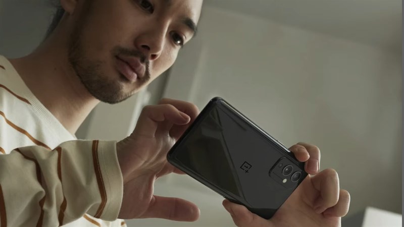 Thiết kế tỏng thể của OnePlus 9 5G Thiết kế tỏng thể của OnePlus 9 5G