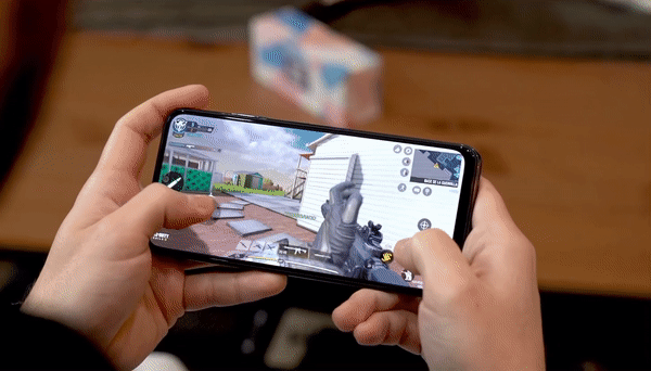 Trải nghiệm chơi game Call of Duty trên Redmi Note 10. (Nguồn: Topes de Gama). Trải nghiệm chơi game Call of Duty trên Redmi Note 10. (Nguồn: Topes de Gama).