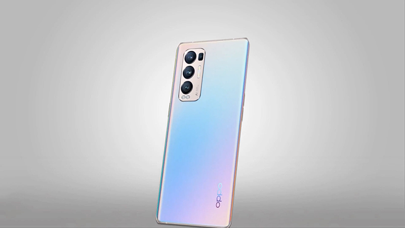 OPPO Find X3 Neo có mặt lưng được thiết kế khá đơn giản, nổi bật với cụm camera hình chữ nhật OPPO Find X3 Neo có mặt lưng được thiết kế khá đơn giản, nổi bật với cụm camera hình chữ nhật