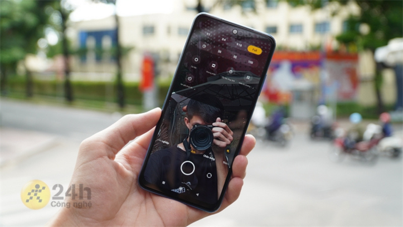 Với Redmi Note 10S bạn tha hồ chụp những bức ảnh mang đậm phong cách ca nhân Với Redmi Note 10S bạn tha hồ chụp những bức ảnh mang đậm phong cách ca nhân