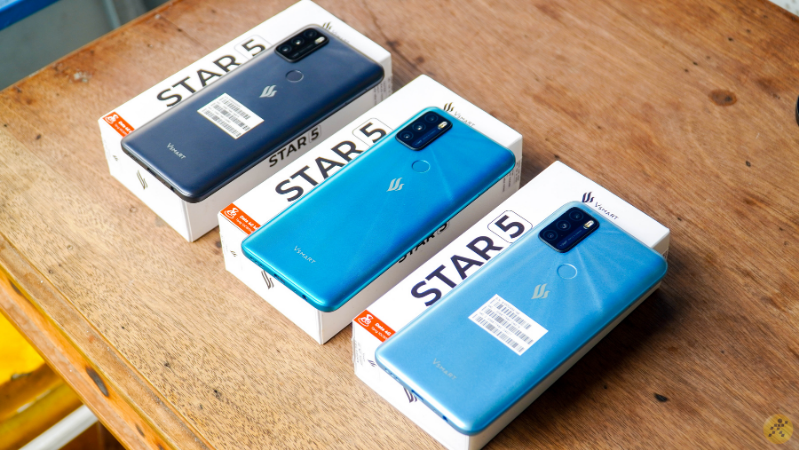 Vsmart Star 5 hiện có 3 tùy chọn màu sắc với mức giá rất hấp dẫn. Vsmart Star 5 hiện có 3 tùy chọn màu sắc với mức giá rất hấp dẫn.