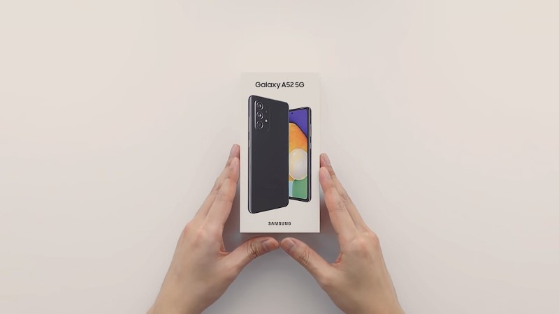 Video mở hộp Galaxy A52 và Galaxy A72 theo phong cách của Samsung, để xem bên trong có những phụ kiện gì Video mở hộp Galaxy A52 và Galaxy A72 theo phong cách của Samsung, để xem bên trong có những phụ kiện gì