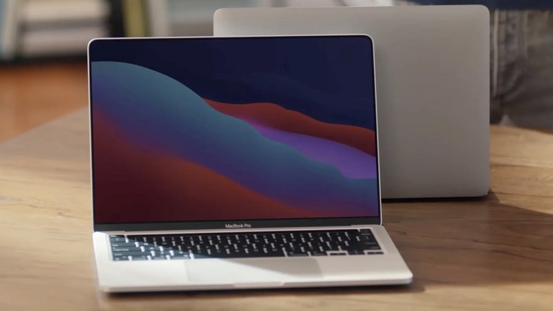 Intel tạo hình MacBook Pro cực đẹp trong video quảng cáo của mình