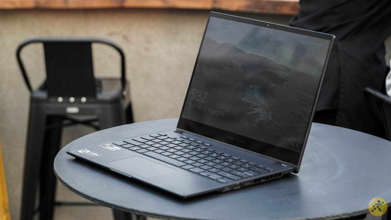 Thiết kế của ASUS ROG Flow X13 Thiết kế của ASUS ROG Flow X13