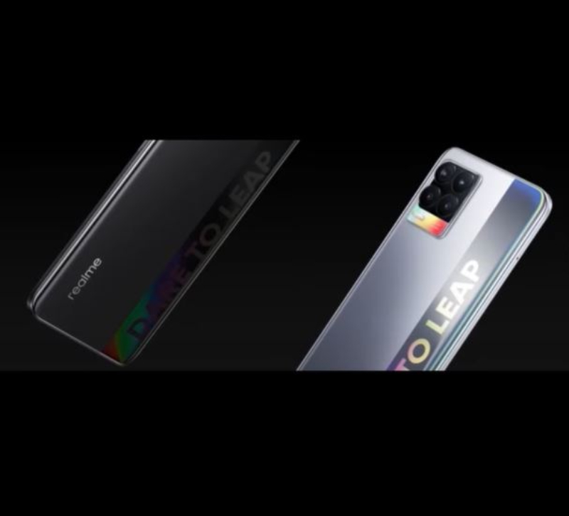 Cụm camera phía sau của Realme 8 tuy không quá độc đáo nhưng vẫn khá thu hút. Cụm camera phía sau của Realme 8 tuy không quá độc đáo nhưng vẫn khá thu hút.