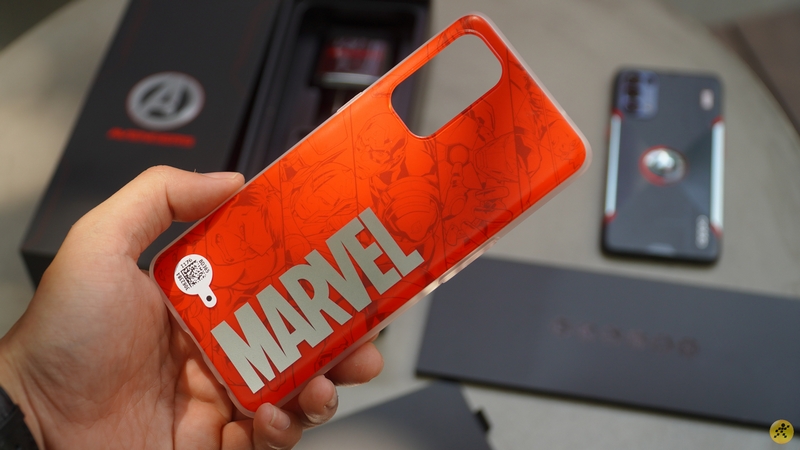 OPPO Reno5 Marvel OPPO Reno5 Marvel