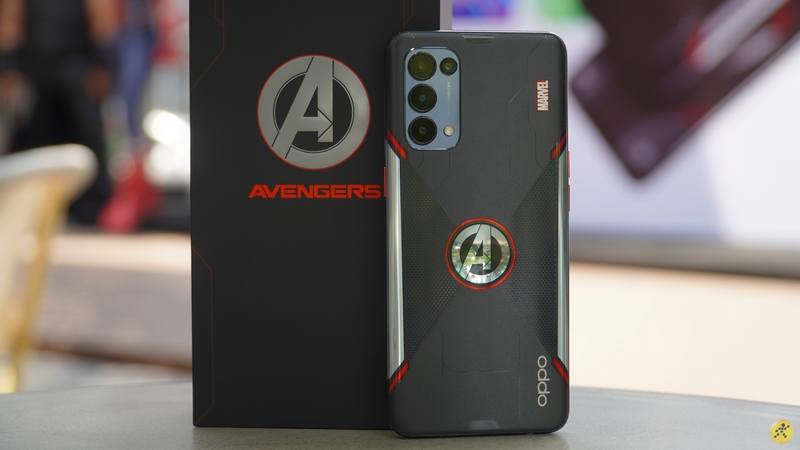 OPPO Reno5 Marvel OPPO Reno5 Marvel