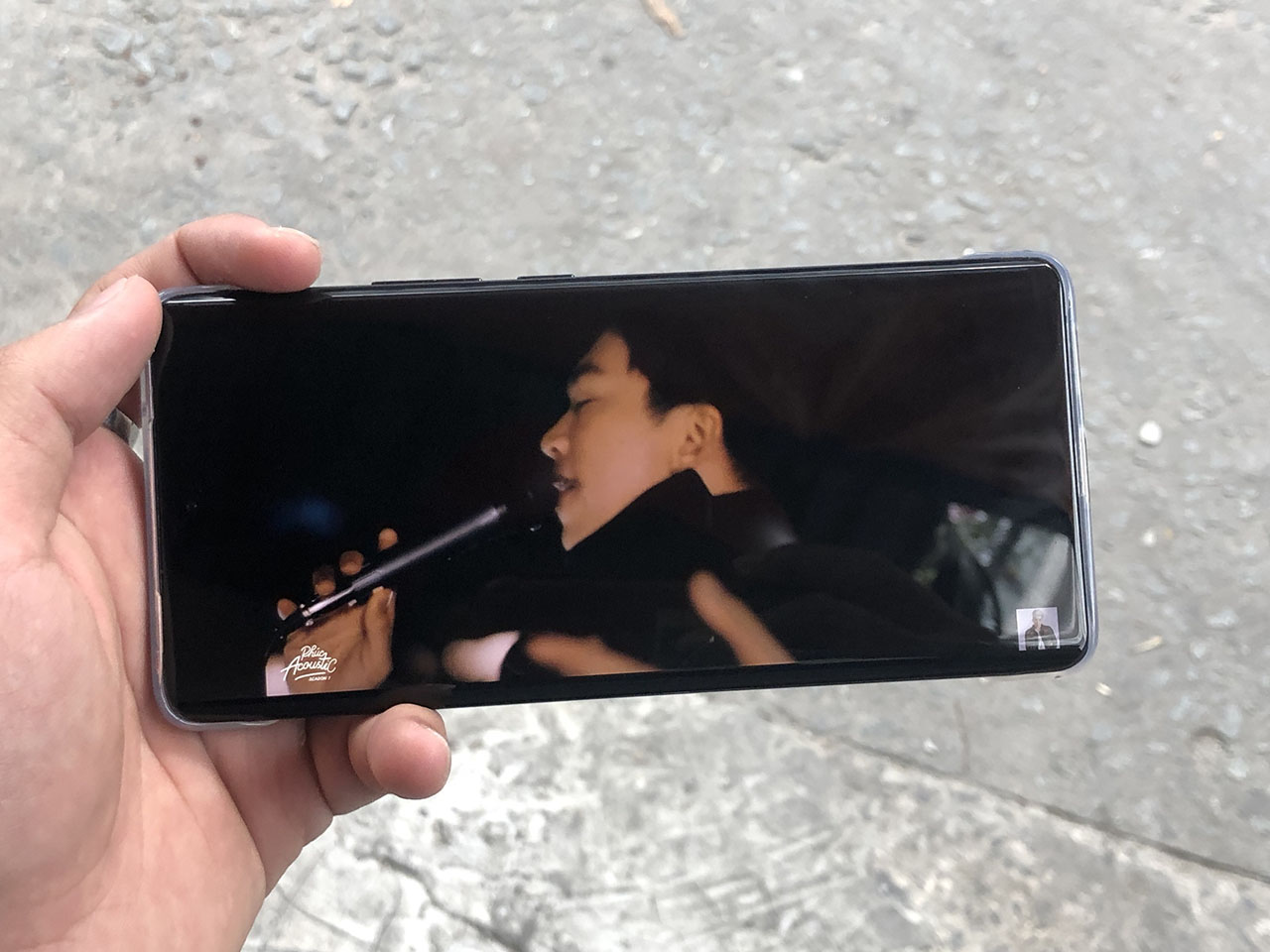 Xem YouTube bằng Vivo X60 Pro rất thú vị Xem YouTube bằng Vivo X60 Pro rất thú vị