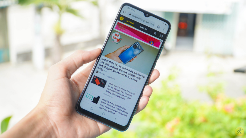 Đôi khi màn hình của Vsmart Star 5 cho tốc độ phản hồi bị chậm trễ một chút. Đôi khi màn hình của Vsmart Star 5 cho tốc độ phản hồi bị chậm trễ một chút.