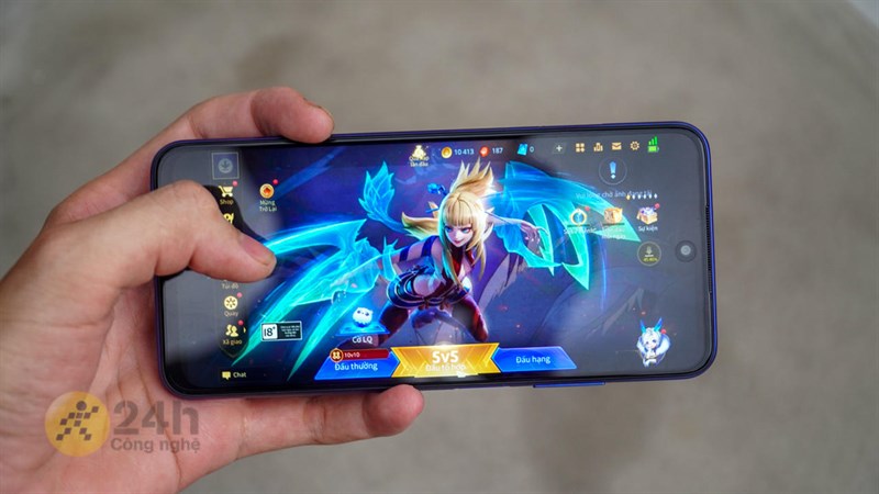 Điện thoại pin trâu chơi game mượt