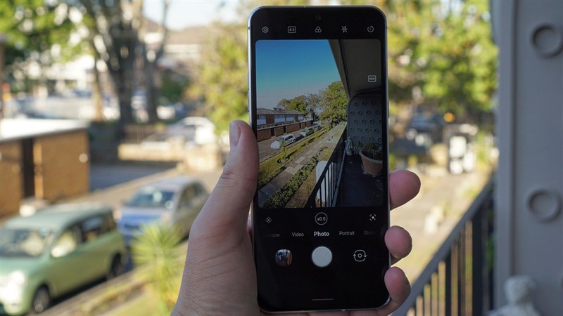 Camera góc rộng giờ đây đã xuất hiện trên rất nhiều điện thoại.