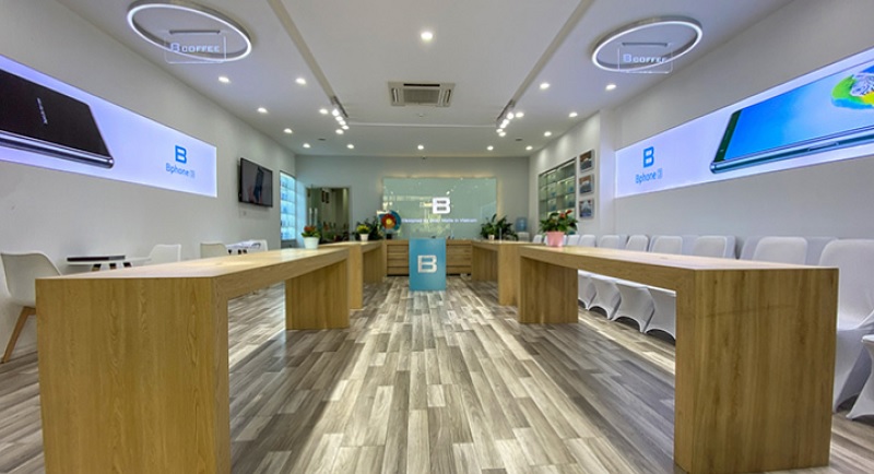 Mách bạn địa chỉ để trải nghiệm chiếc Bphone đã xuất khẩu sang châu Âu Mách bạn địa chỉ để trải nghiệm chiếc Bphone đã xuất khẩu sang châu Âu