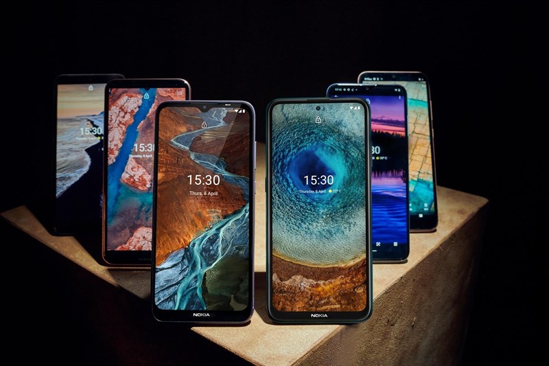 Các sản phẩm mới ra mắt của Nokia không có quá nhiều sự đột phá trong thiết kế. Các sản phẩm mới ra mắt của Nokia không có quá nhiều sự đột phá trong thiết kế.