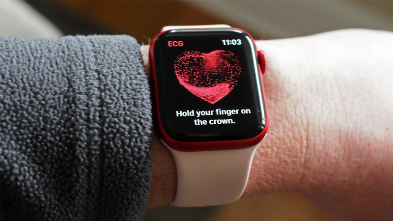 Cach-do-dien-tam-do-ECG-tren-Apple-Watch Cach-do-dien-tam-do-ECG-tren-Apple-Watch