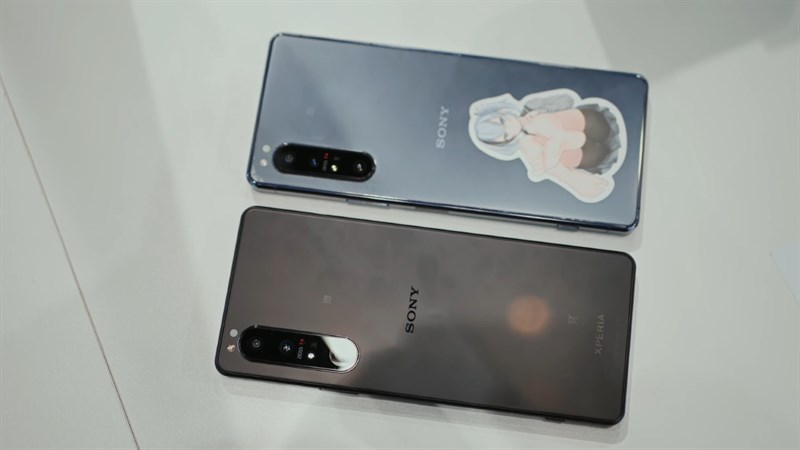 Mặt lưng của Xperia 5 Mark III tương tự như Xperia 1 Mark III Mặt lưng của Xperia 5 Mark III tương tự như Xperia 1 Mark III